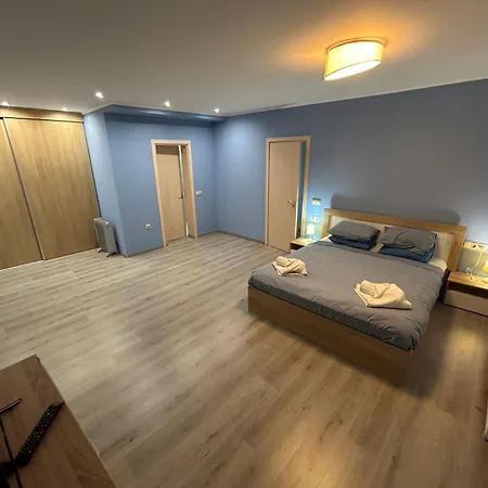 Gondola - Suvorov Vip Complex