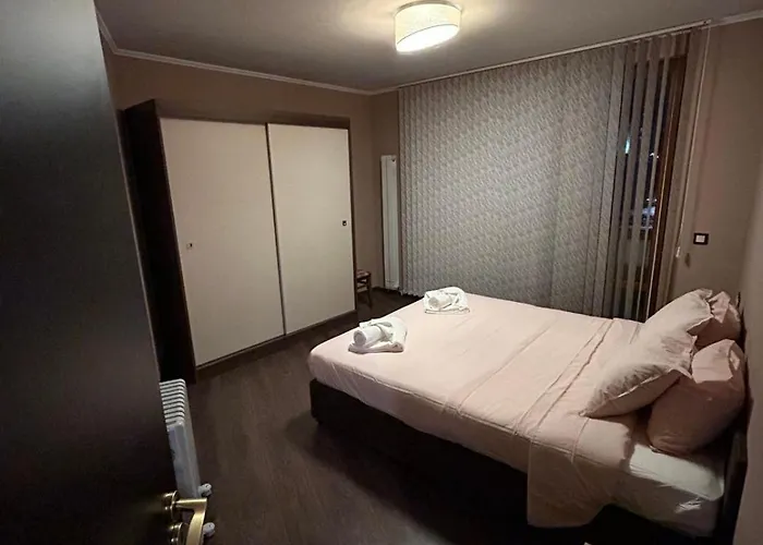 Gondola - Suvorov Vip Complex *